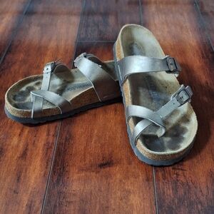 Birkenstock Mayari Leather Thong Sandals Bronze Metallic, Size 37 EU (US 6)